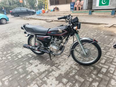 Honda CG 125 | 2019 Model | Honda in Bikes | Totally Genuine