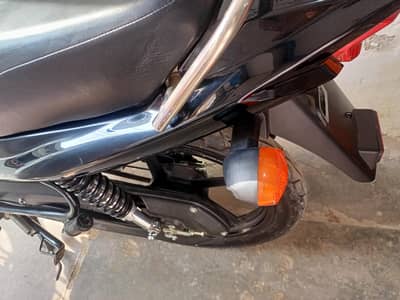 Yamaha 125zdx for sale in reasonable price open letter