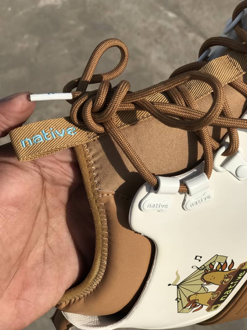 Native boots 7