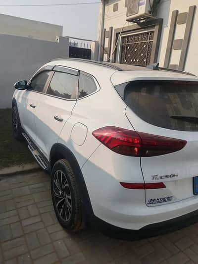 Hyundai Tucson AWD 2023 Family Used Vehicle