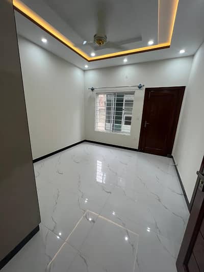 20 Marla upper portion