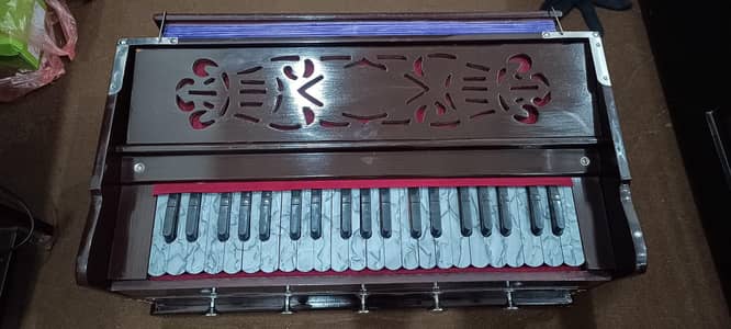 indian 3 line Harmonium