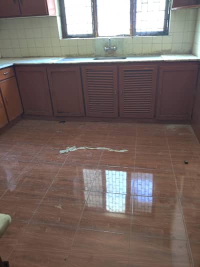 House for sale in GECHS phase 3 12 Marla in model town link road