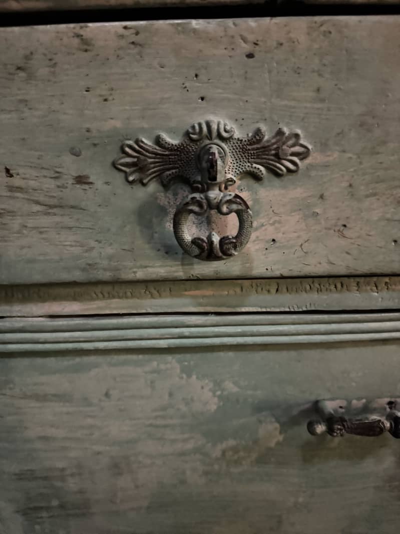 Vintage study table 3