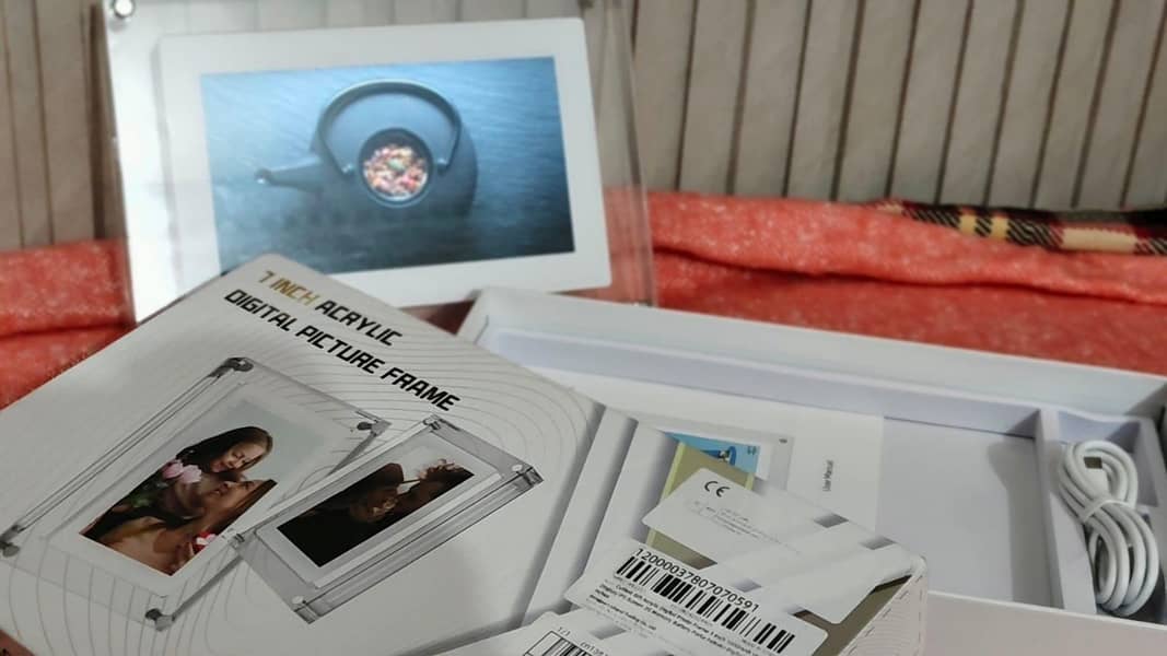 Digital Video Frame 2