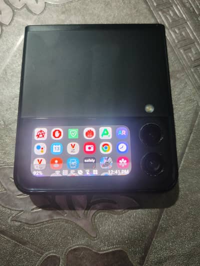 Samsung Galaxy z flip 3 mobile phone fold