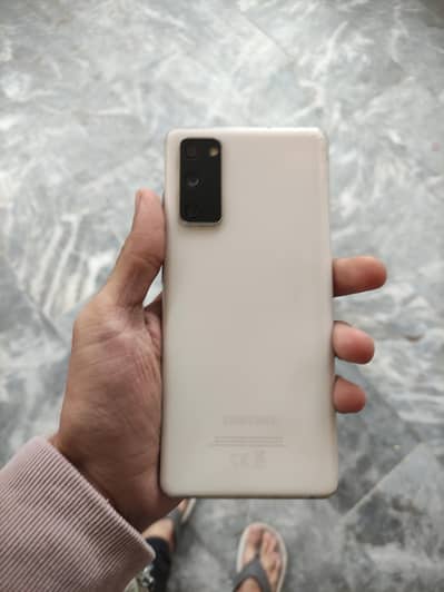 Glaxy S20 Fe 5G 128GB memory Non PTA  minor crack show on pics