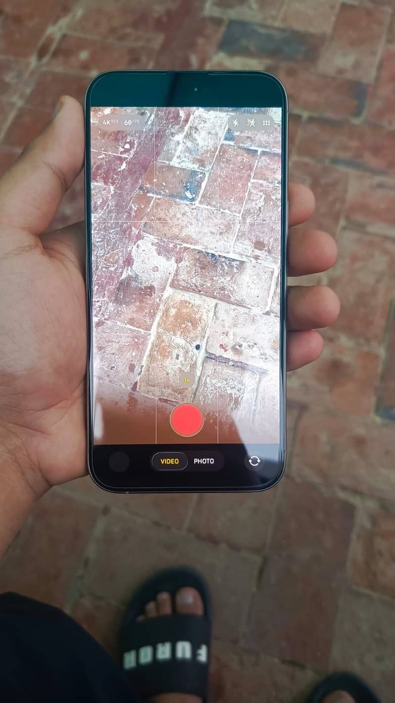 iPhone 15 pro max condition 10/10 4