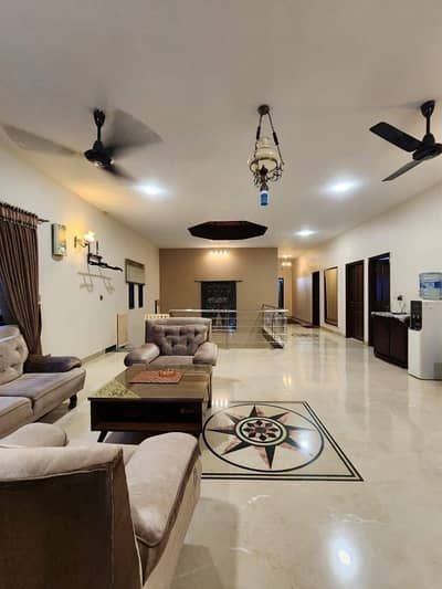 500 YARDS HOUSE FOR SALE IN PHASE 6 DHA KARACHI