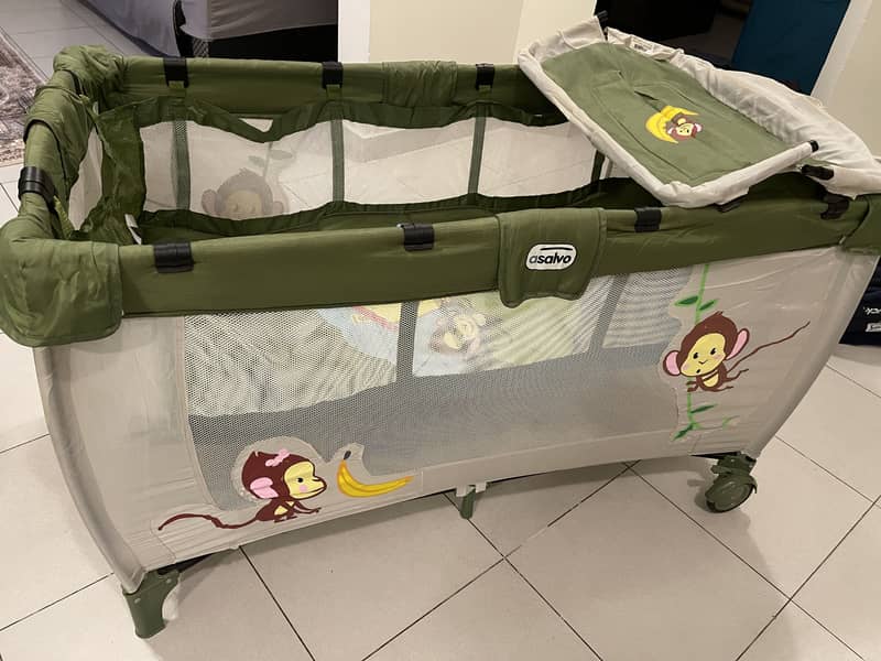 baby cot all imported 13