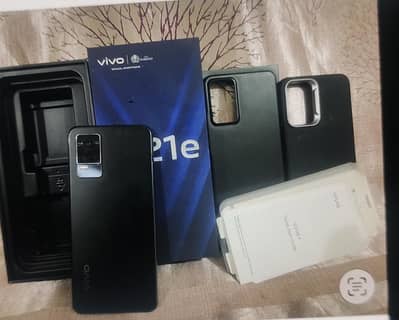 Vivo v21e 8+8/128 with box and charger