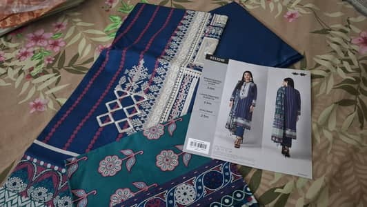 khaadi 3 piece embroidered suit