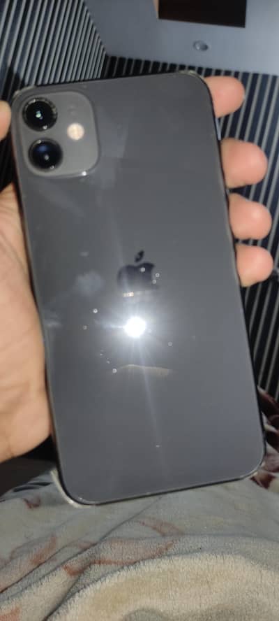 IPHONE 11 10/10 CONDITION FU NON PTA NON ACTIVE