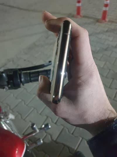 11pro max golden colour PTA APPROVED