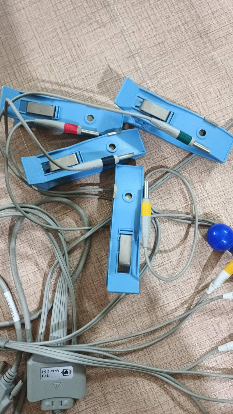 ECG Machine 4