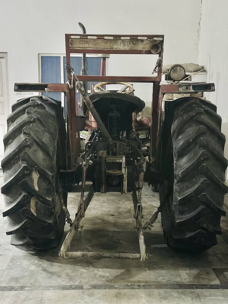 640 tractor 1