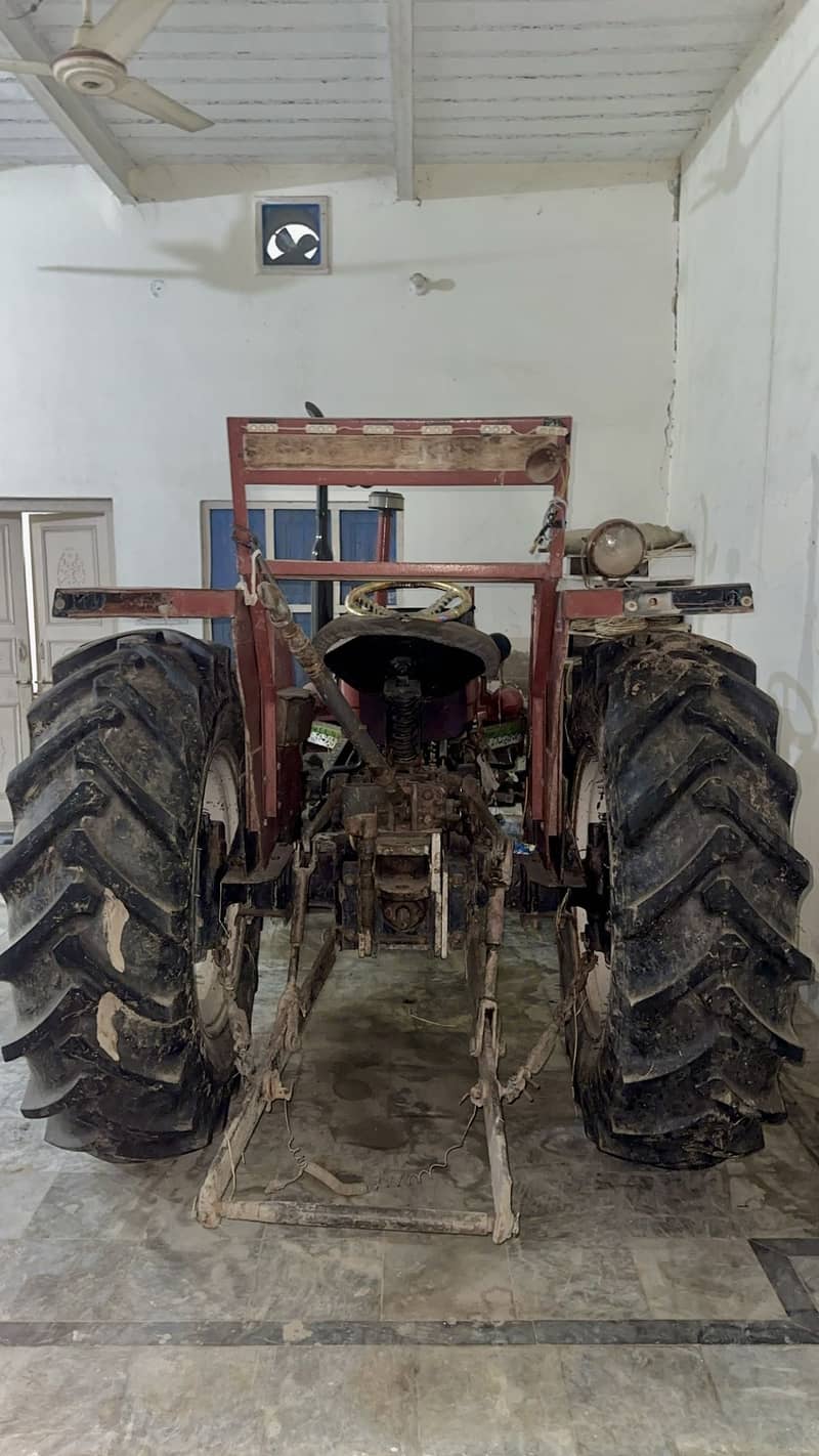 640 tractor 4