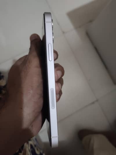 iPhone 12 - 64GB JV  with charger and earpods