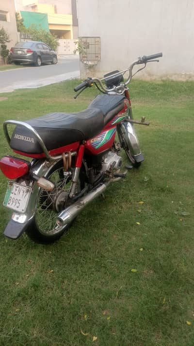 Honda CD70 2017 Model