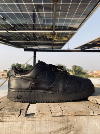 Nike Air Force 1 Triple Black