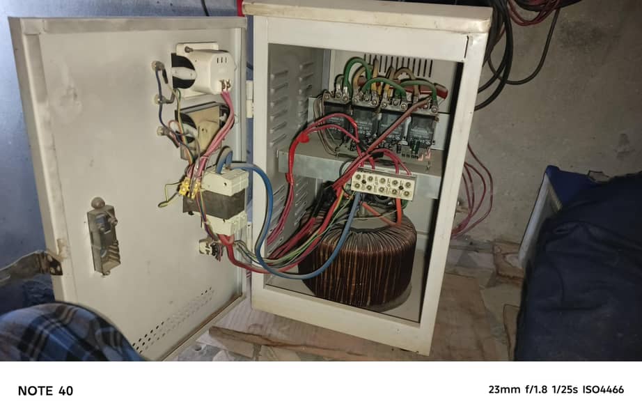 10KVA Automatic Voltage Stablizer 1