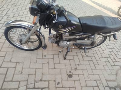 Yamaha 4stokes 100cc