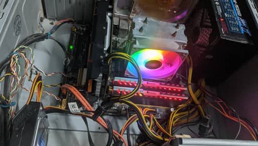 i7 4790 equealent to 1240 v3/16gb rgb rams/gtx 750ti zotac/256gb ssd