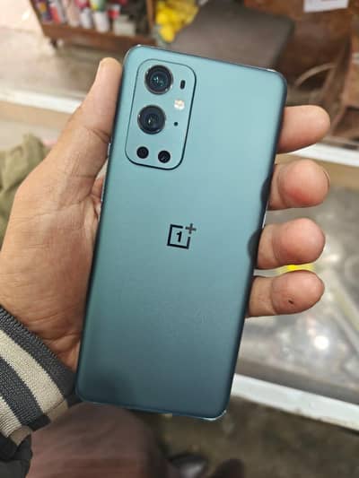 OnePlus 9 pro Neat And Clean 12/256