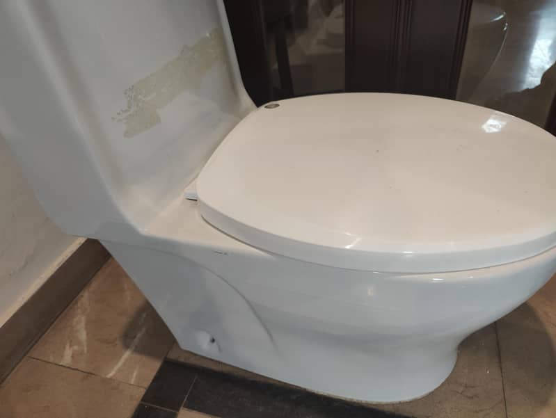 Commode 1