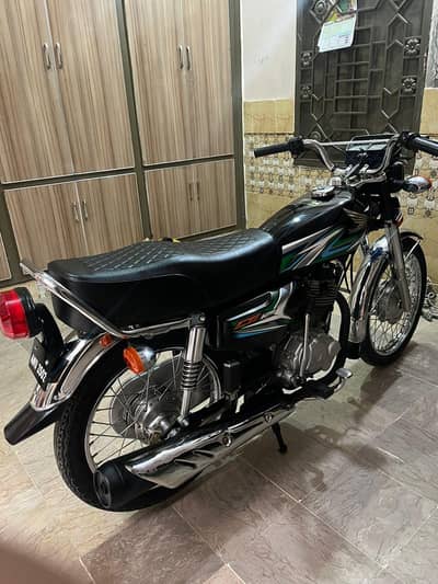 22/23 Honda 125 urgent for sale