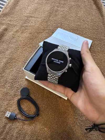 Micheal kors gen 6 smartwatch