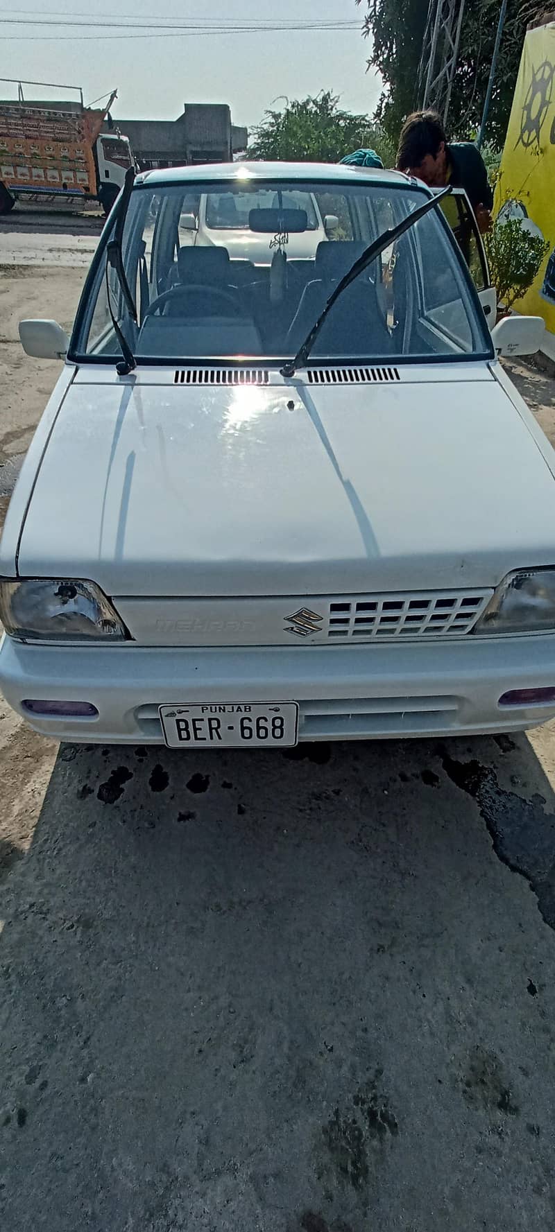 mehran 2011 vx 0