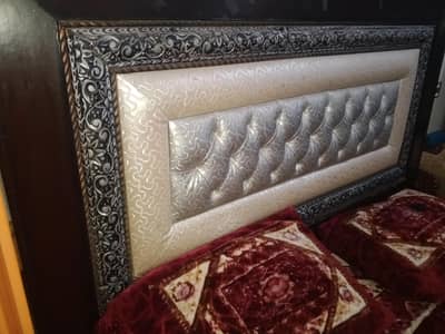 Double bed for sale without mattress gaddy k bagair he bhai.