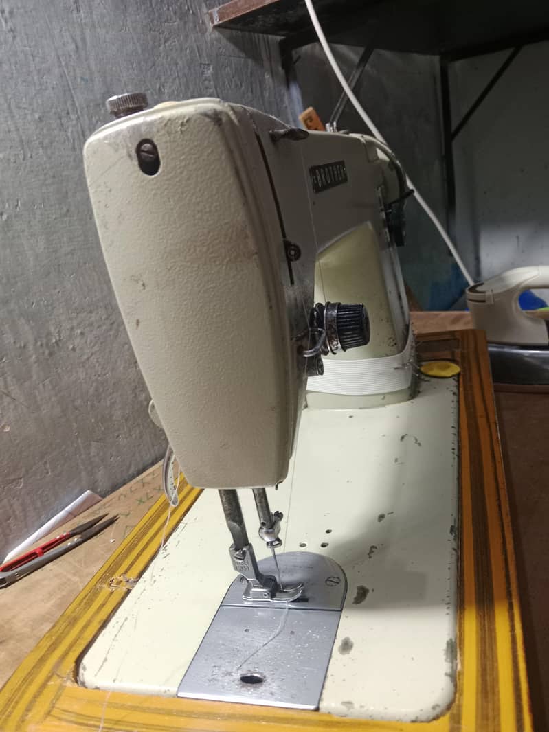 sewing machine 0