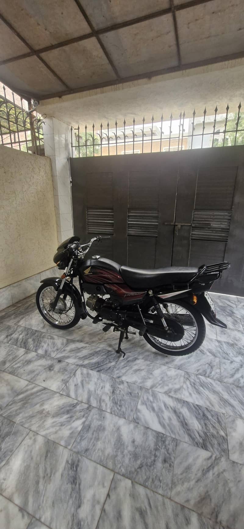 Honda prider For sale First owner - Standard - 1109386243