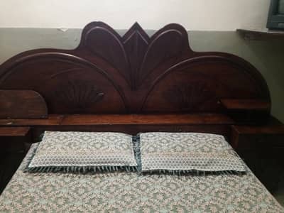 Bed , crown and matrice