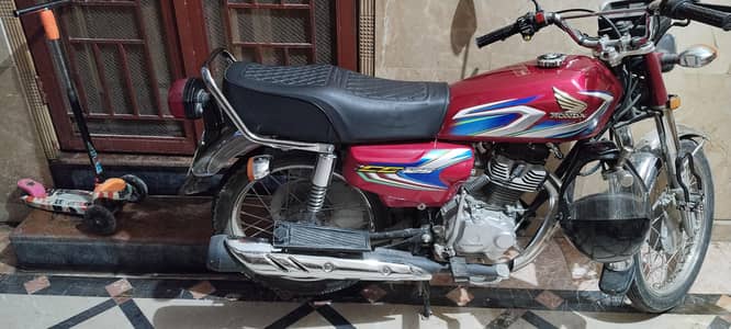 Honda 125 2022 model for sale just like new