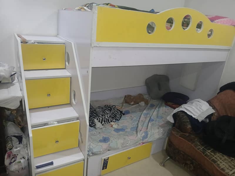 bunk bed 0
