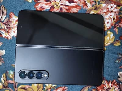 Samsung Galaxy Z Fold 4