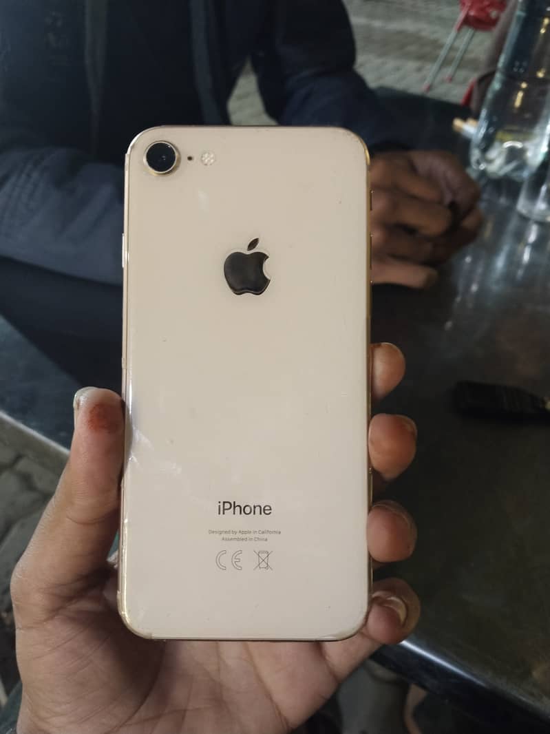 Apple iPhone 8 2