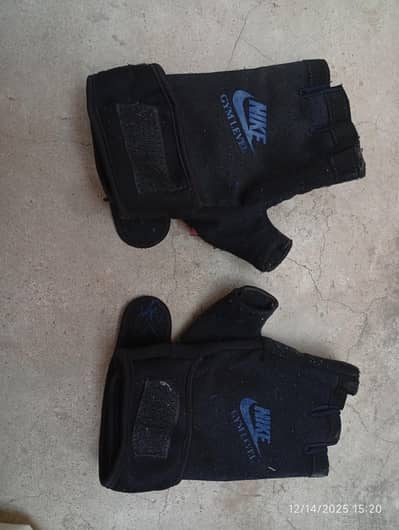GYM GLOVES| WEIGHTLIFTING GLOVES