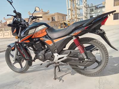 Honda cb 150F special edition