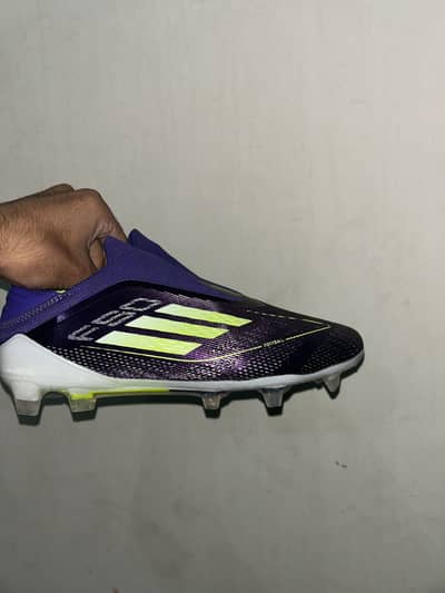 Football shoes