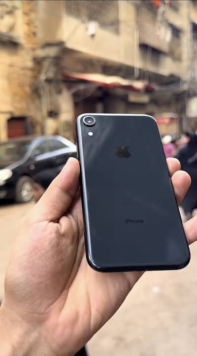 IPhone XR sim working
