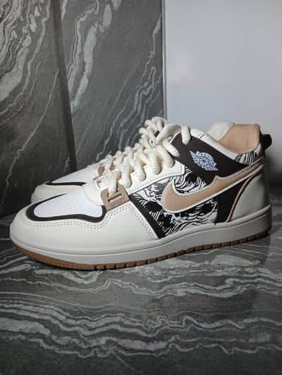 NIKE SHOE DESIGN AMERICAN COPY