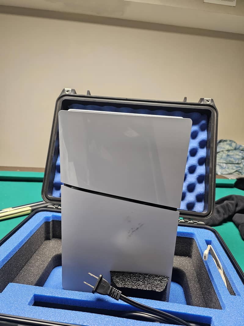 PS5 Digital without case 1