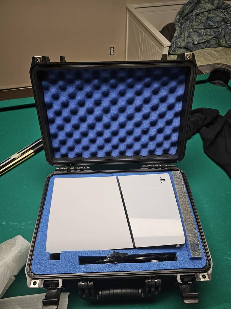 PS5 Digital without case 2