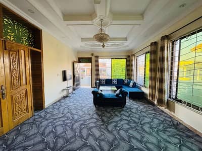 Fully Furnished Upper portion in G11