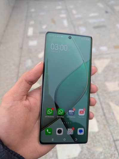 Tecno Spark 20 Pro Plus