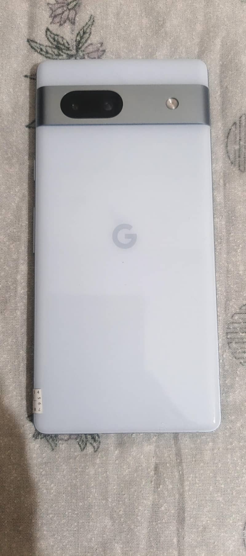 Google pixel 7a 10/10 condition 1